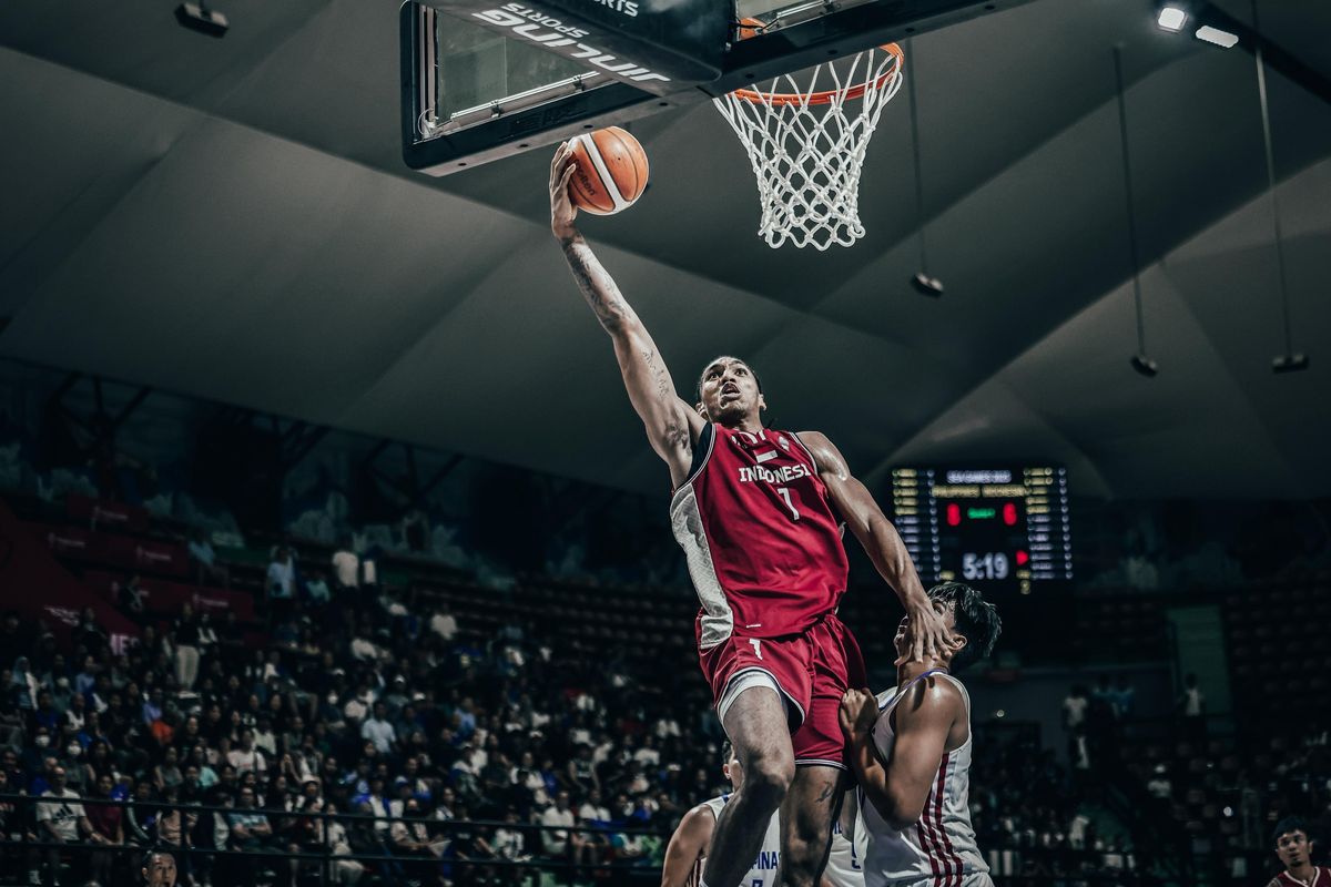 Derrick Michael, basket Indonesia, medali emas SEA Games 2021, Gabung Saga Ballooners, Derrick Michael Mulai Karier Profesional di Jepang
