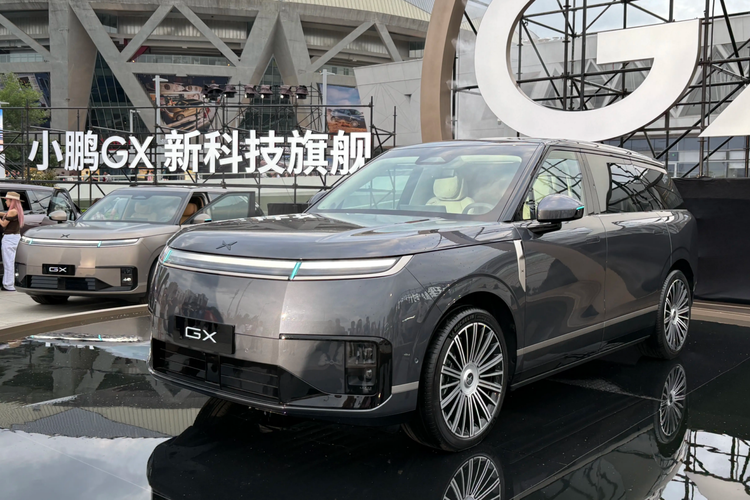 XPENG, mobil baru, Xpeng P7, Xpeng GX, Xpeng Indonesia, Xpeng Siap Bawa Mobil Baru ke GIIAS, Apakah P7 dan GX?