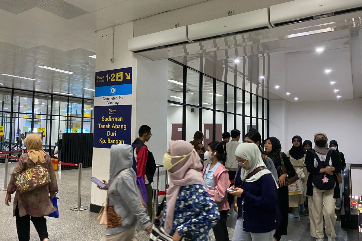 jadwal krl bogor manggarai, jadwal krl bogor manggarai hari ini, jadwal krl bogor manggarai terakhir, jadwal krl bogor manggarai 2025, jadwal kereta bogor manggarai, jadwal kereta bogor manggarai sampai jam berapa, Jadwal KRL Bogor-Manggarai Hari Ini, Ada yang Pukul 07.18 WIB