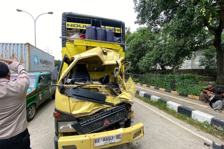 konsentrasi di jalan, jeda berkendara, power nap, Berkendara Aman Selama Ramadhan: Strategi Jeda & Power Nap Efektif