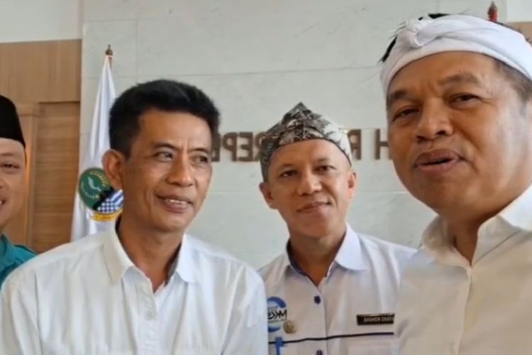Gubernur Jawa Barat, Dedi Mulyadi, SMPN 2 Jalancagak, video viral, guru tampar siswa, kasus penamparan siswa, Dedi Mulyadi Mediasi Kasus Guru Tampar Siswa SMP Subang: Disiplin Boleh, Kekerasan Jangan