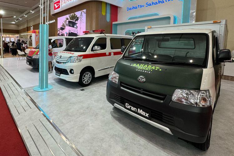 Astra, industri otomotif nasional, Denza, Pangsa Pasar Astra Turun Jadi 49 Persen, Merek China Kian Mengancam