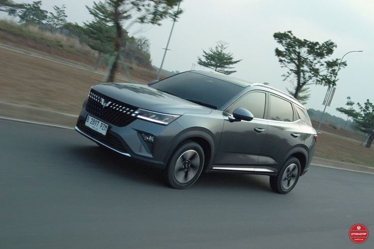 SUV kompak, Chery Tiggo Cross, Honda WR-V, Wuling Alvez, Komparasi, test drive, fitur mobil, Adu Fitur dan Teknologi Chery Tiggo Cross, Honda WR-V, serta Wuling Alvez