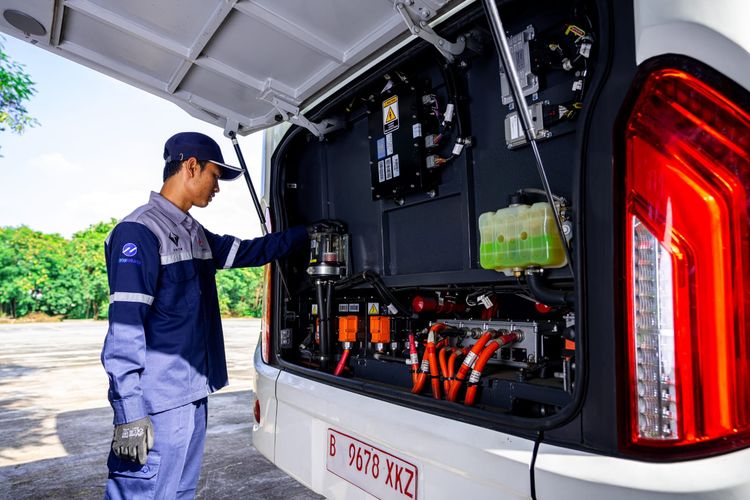 hankook, bus listrik Transjakarta, VKTR, Hankook Jadi Pemasok Ban Bus Listrik VKTR untuk Transjakarta