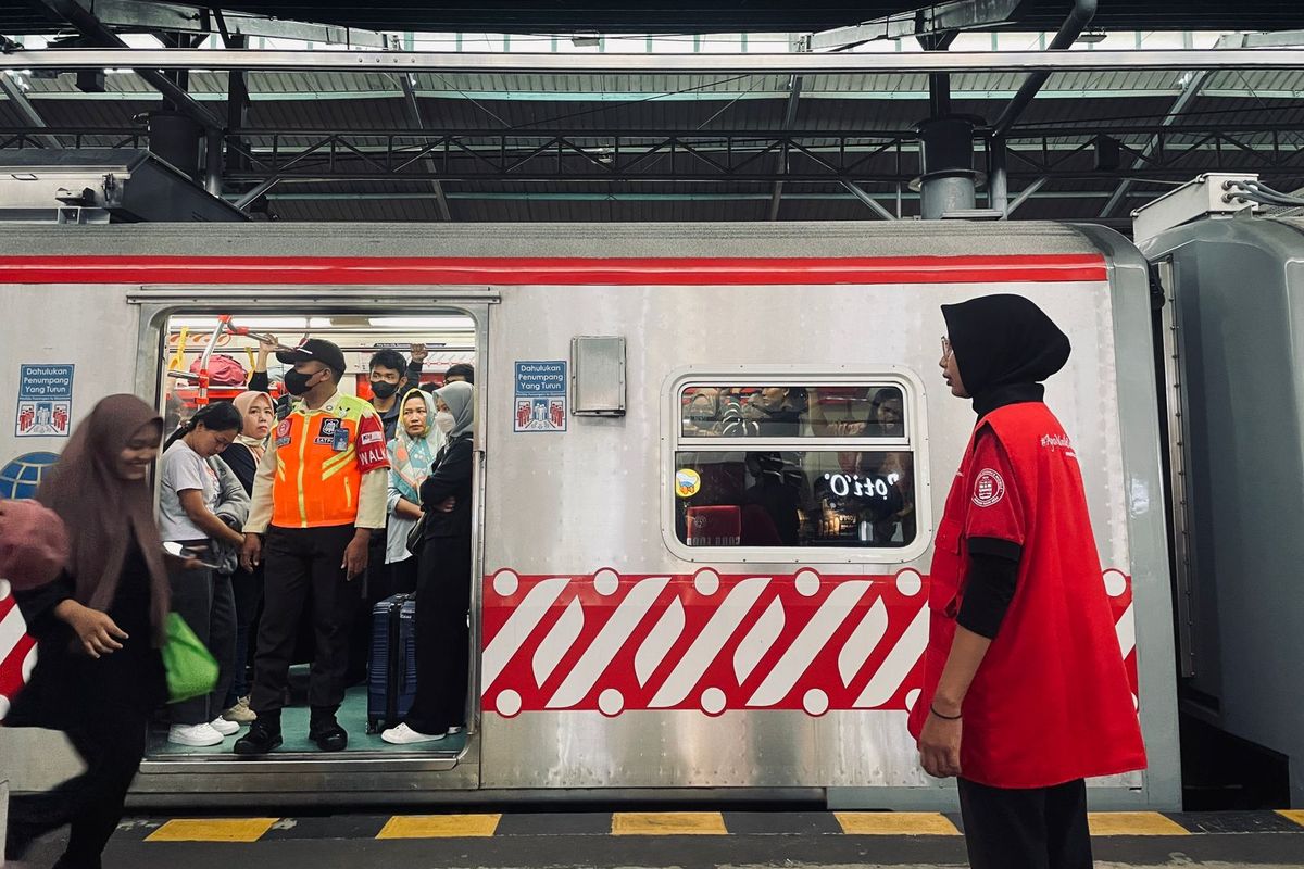 Jadwal KRL Jogja-Solo, KRL Jogja-Solo, jadwal KRL Jogja-Solo, jadwal KRL Jogja-Solo hari ini, Jadwal KRL Jogja-Solo Hari Ini 7 Desember 2025 Lengkap dari Pagi sampai Malam, Rute KRL Jogja–Solo, Jadwal KRL Jogja-Solo Hari Ini, Harga Tiket KRL Jogja–Solo, Cara Beli Tiket KRL Jogja–Solo