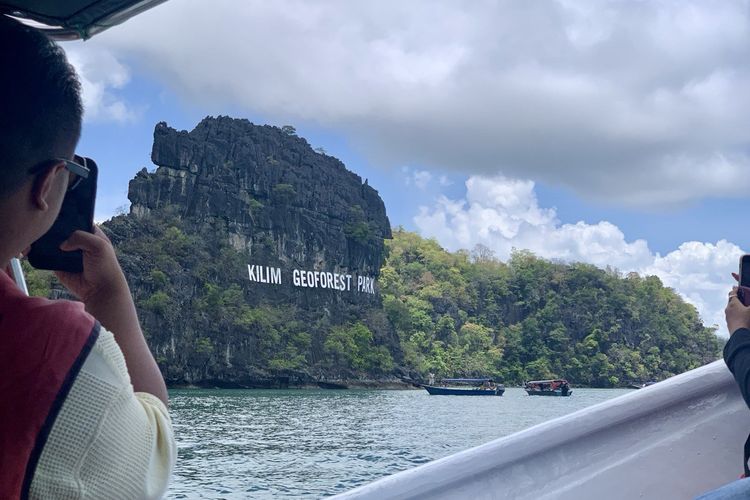 pulau langkawi malaysia, daya tarik pulau langkawi malaysia, asal usul nama pulau langkawi malaysia, aktivitas di pulau langkawi malaysia, Pulau Langkawi Jadi Favorit Turis Asing, Bagai Bali-nya Malaysia