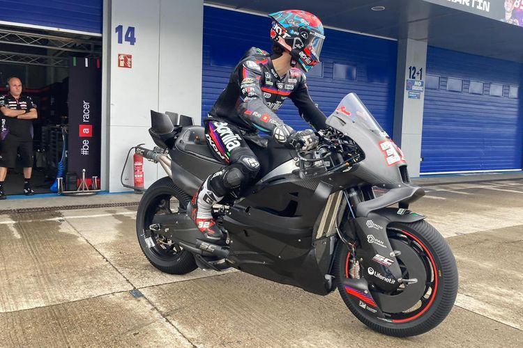 Aprilia, motor, MotoGP, Prototipe Motor Aprilia 850cc Debut di Tes Jerez