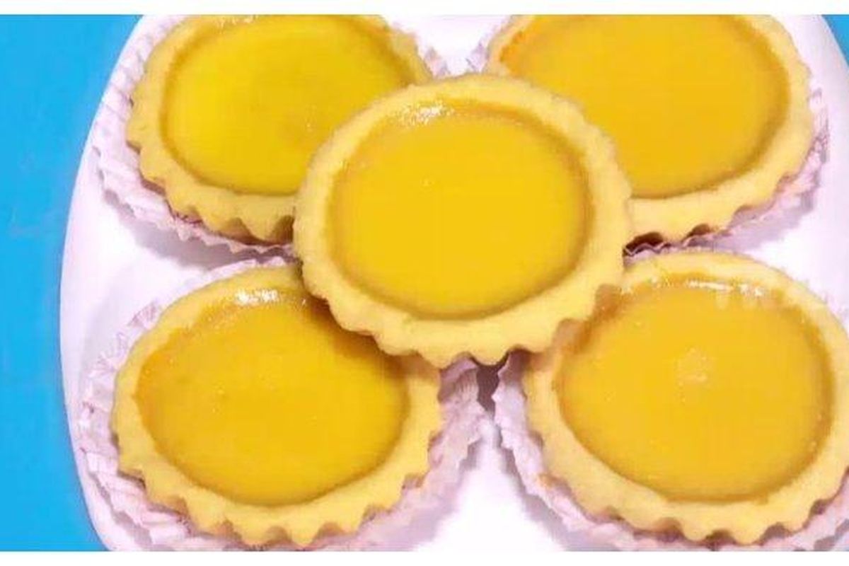 Lebaran, Rekomendasi 8 Kuliner Khas Lebaran dari Berbagai Daerah di Indonesia, 1. Bebek Gulai Kurma (Aceh), 2. Rendang (Padang), 3. Lontong Medan (Medan), 4. Semur Daging (Jakarta), 5. Ayam Bumbu Anam (Palembang), 6. Soto Banjar (Banjarmasin), 7. Gogoso (Makassar), 8. Kue Lontar (Papua)