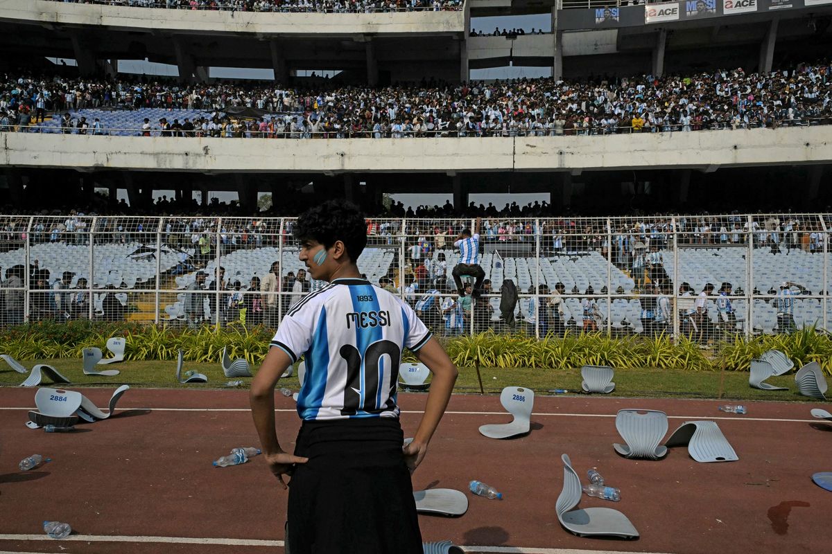 Satadru Dutta, Kolkata, India, Lanjutan Kekacauan Tur Lionel Messi di India, Panitia Ditahan