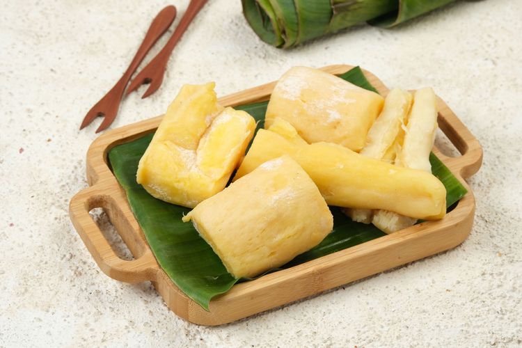 Bolu tape, Resep bolu tape, cara membuat bolu tape, bolu tape kukus, bolu tape, resep bolu tape, bolu tape kukus 2 telur, bolu tape tanpa mikser, bolu tape empuk, Resep Bolu Tape Kukus 2 Telur Tanpa Mikser, Cuma Diaduk Hasilnya Empuk!