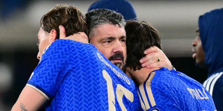Italia, Edin Dzeko, Gennaro Gattuso, militer, tentara, Dituduh Mata-mata Gennaro Gattuso, Pria Italia di Latihan Bosnia-Herzegovina Ternyata Personel Militer