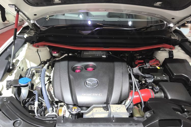 AutoExe, GIIAS 2025, Modifikasi mobil Mazda, AutoExe Tawarkan Paket Modifikasi Mobil Mazda, Peningkatan Performa Handling, Aero Parts dan Eksterior, Exhaust System, Suspensi Kustom, Tuning Engine Control Unit (ECU)