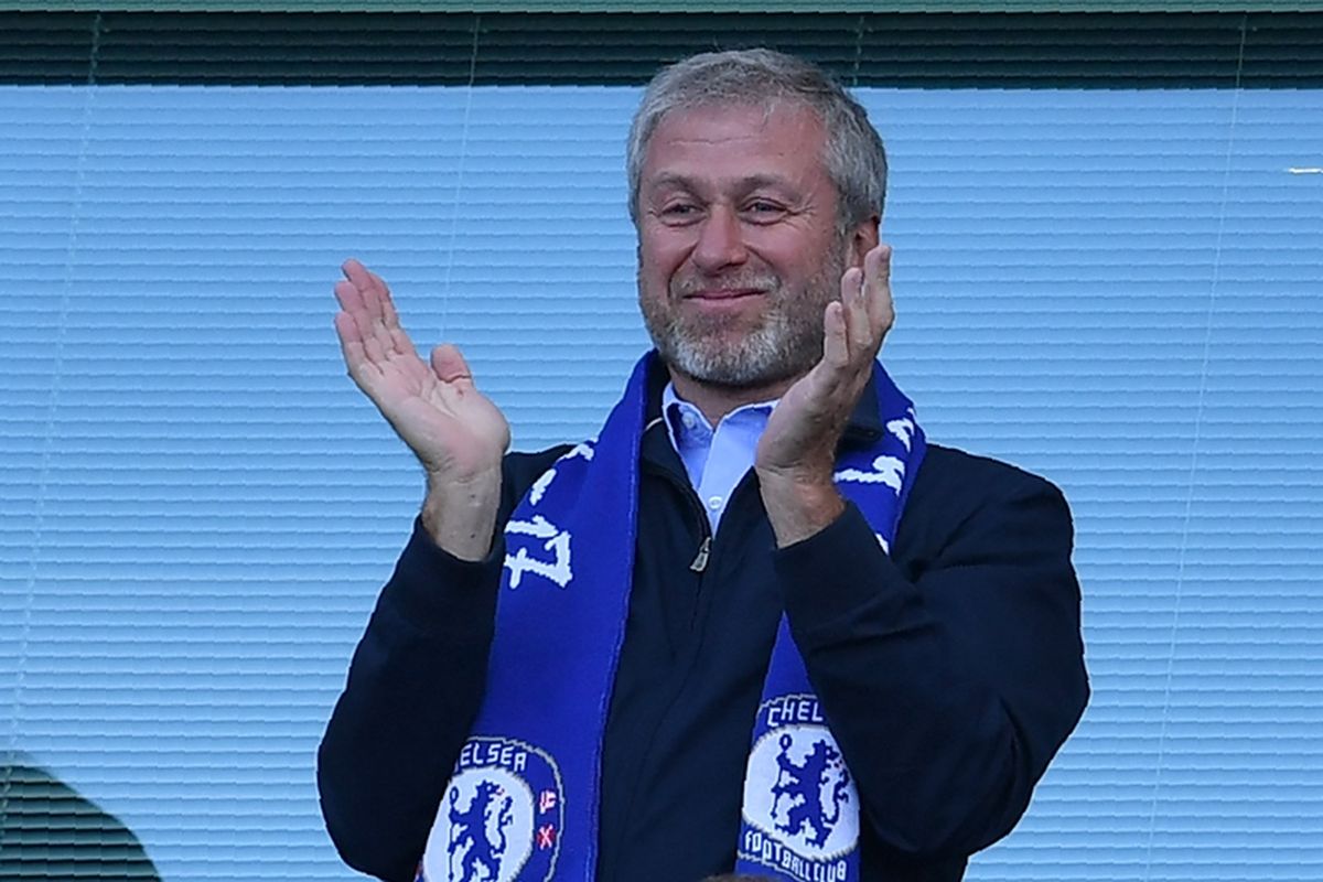 Chelsea, sanksi, transfer, Roman Abramovich, Premier League, Liga Inggris, Chelsea Didenda Ratusan Miliar Atas Kasus Transaksi Rahasia Masa Abramovich