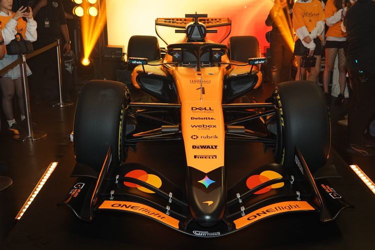 PUMA, PUMA x McLaren, Koleksi PUMA x McLaren Racing, Koleksi PUMA x McLaren Racing Hadir di Indonesia, Usung Gaya Sporty untuk Sehari-hari