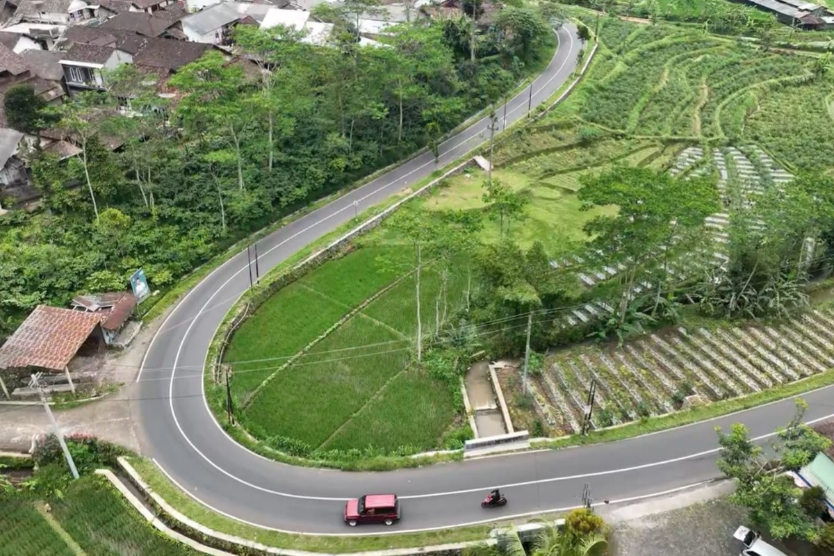 tanjakan curam, kendaraan, Mobil Manual vs Matik di Turunan Curam