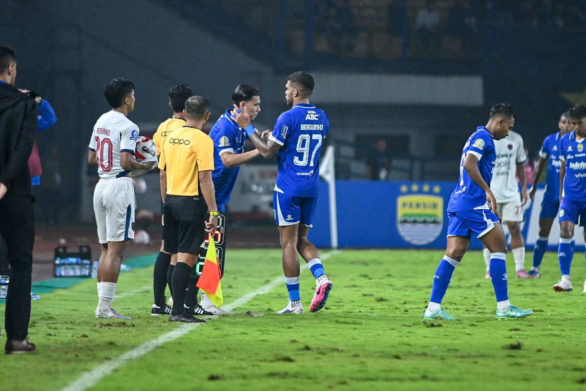 Persib, Dion Markx, Bojan Hodak, Super League 2025-2026, Alasan Bojan Hodak Baru Memberi Dion Markx Debut Bersama Persib 