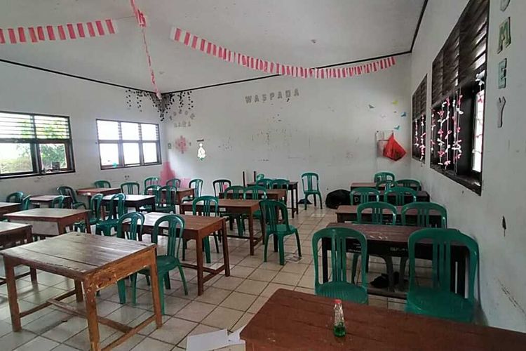 kepala sekolah tampar siswa, Gubernur Banten Andra Soni, SMAN 1 Cimarga, kepala sekolah tampar murid, siswa merokok, siswa merokok di sekolah, Demi Redam Aksi Mogok, Kepala SMAN 1 Cimarga Penampar Siswa Perokok Resmi Dinonaktifkan Sementara