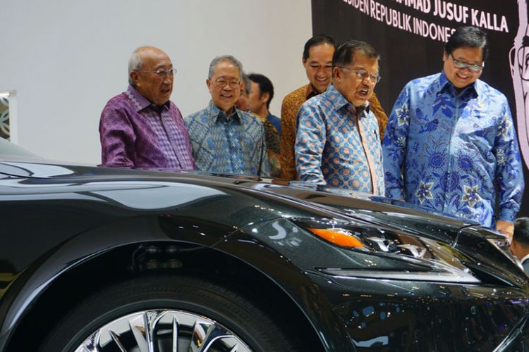 Lexus, Lexus Indonesia, pabrikan China, Mobil Premium, pasar otomotif nasional, pabrikan china, Lexus Tidak Khawatir Konsumennya Beralih ke Mobil China