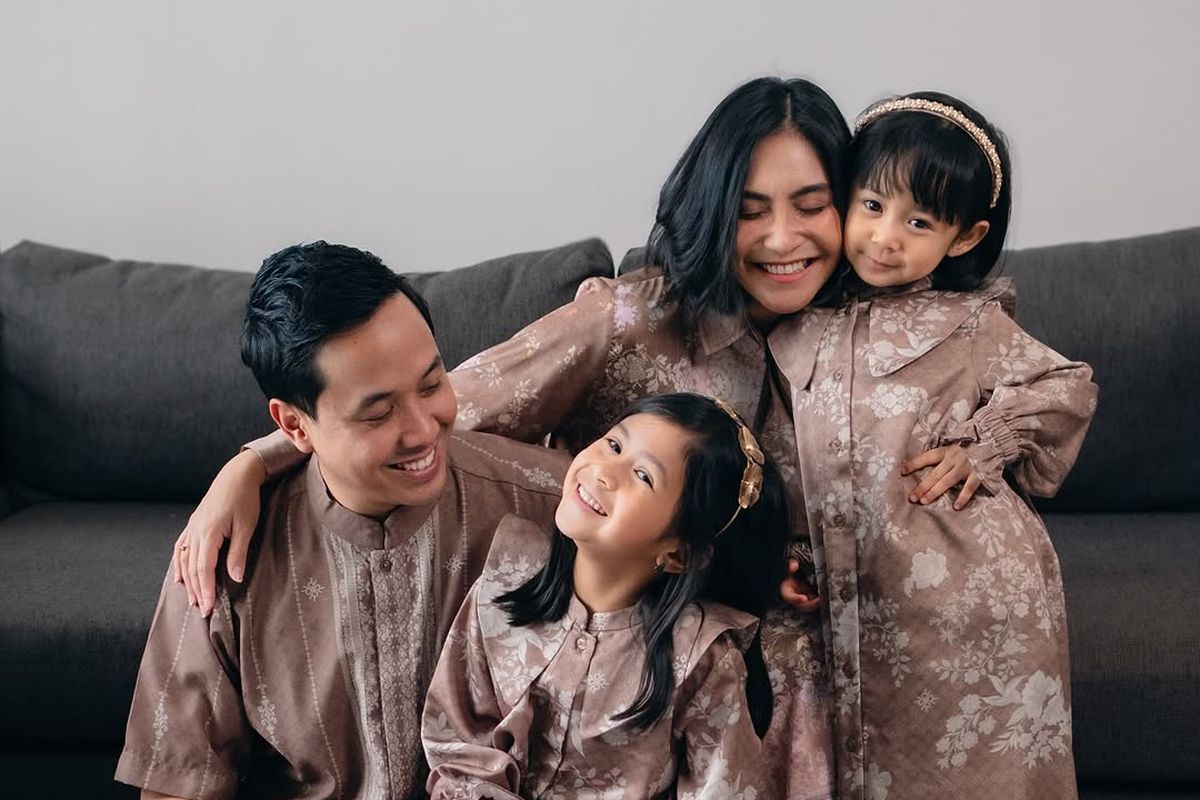 regulasi emosi, Nagita Slavina, Caca Tengker, Regulasi emosi, Regulasi Emosi, adik nagita slavina, regulasi emosi pada anak, regulasi emosi pada orang dewasa, regulasi emosi pada orangtua, Tak Cuma Anak, Orangtua Juga Harus Belajar Regulasi Emosi