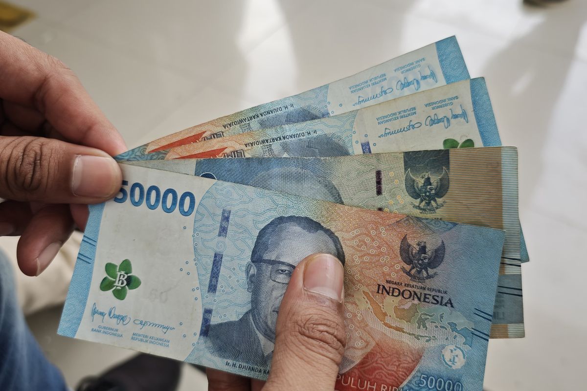 cek bansos, BLT Kesra, BLT Kesra 2025, Bansos Rp 900 Ribu, cek bansos 2025, bansos rp 900 ribu, Cara Cek Bansos Rp 900 Ribu 2025, BLT Kesra Sudah Cair, Pastikan Anda Terdaftar