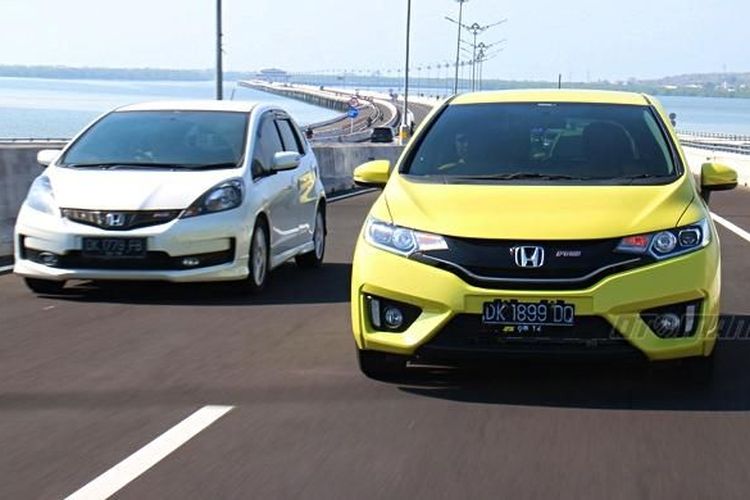 fitur, triptonic, responsif, akselerasi, mobil matik, Begini Cara Manfaatkan Mode Manual di Mobil Matik