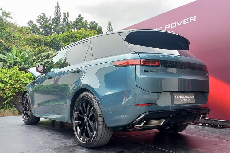 Heaven's Gate, Range Rover Sport, EREV, Plug-in Hybrid Electric Vehicle, PHEV, range rover sport, plug-in hybrid electric vehicle, heaven's gate, extended range electric vehicle, Fengyun X3L, Adu Spesifikasi Range Rover vs Chery Fengyun X3L, Pendaki Heaven's Gate