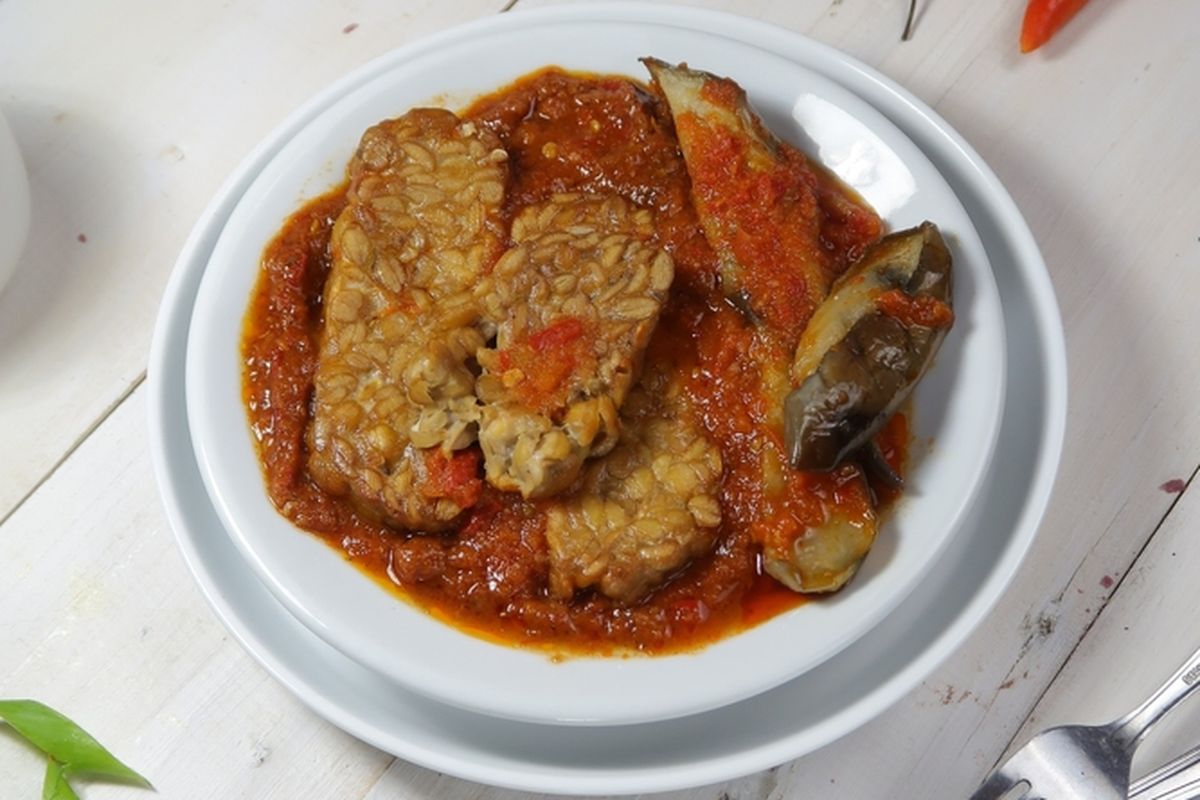resep tempe penyet, cara membuat tempe penyet kemangi, Resep tempe penyet, Cara membuat tempe penyet kemangi, resep sambal tempe penyet, resep tempe penyet mantap, resep tempe penyet sambal terasi, resep tempe penyet kemangi, Resep Tempe Penyet Kemangi dan Sambalnya, Lauk Nikmat untuk Sarapan
