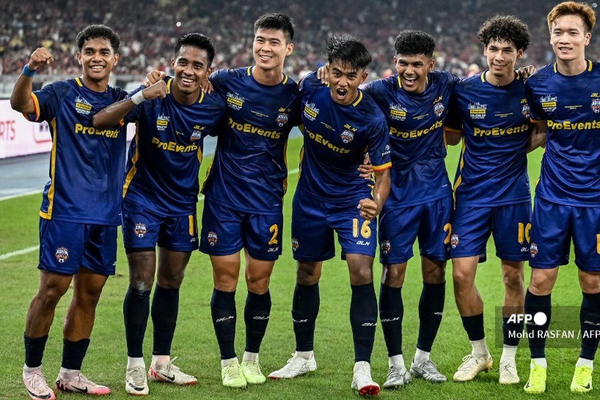 Kakang Rudianto, Robi Darwis, Timnas U23, Piala AFF U23, Indonesia vs Thailand, Timnas U23 Indonesia, Pesan Dewangga untuk Kakang Rudianto dan Robi Darwis: Jangan Ulangi Luka Timnas U23