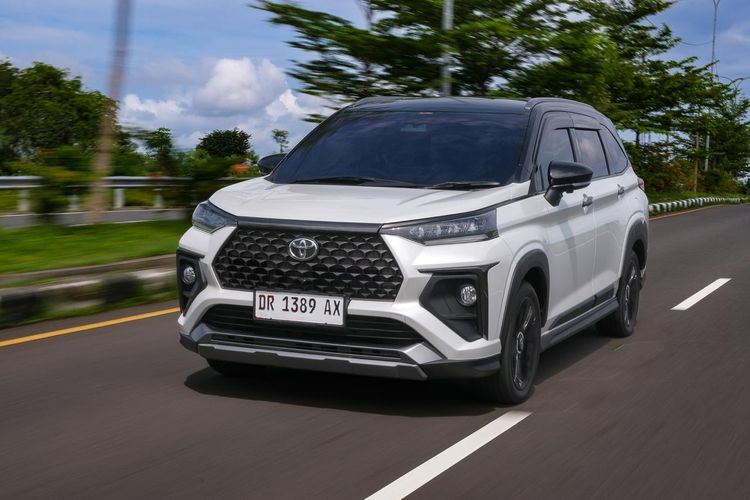 Toyota, Veloz, Veloz hybrid, toyota veloz, veloz hybrid, Toyota Veloz Hybrid, Seberapa Irit BBM Veloz Hybrid?