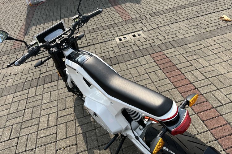 Nore Aergo, Motor Listrik, GIIAS 2025, Desain Futuristik, motor listrik, desain futuristik, Desain Futuristik Nore Aergo, Sport Bike Listrik di GIIAS 2025, Nore Aergo: Inovasi Motor Listrik yang Mencuri Perhatian di GIIAS 2025, Desain Futuristik yang Unik, Performa Luar Biasa dan Teknologi Canggih, Fitur Kestabilan dan Keamanan yang Superior, Harga yang Kompetitif di Pasaran
