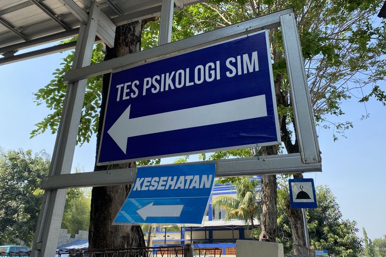 sim a, Surat Izin Mengemudi, panduab bikin sim, panduan bikin sim a, Panduan Lengkap Bikin SIM A: Syarat, Biaya, dan Prosesnya