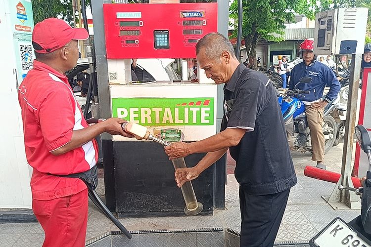 Pertalite, Pertamax, dampak pertalite dan pertamax dicampur, campur bbm beda oktan, Apa Dampak Mencampur Pertamax dan Pertalite pada Kendaraan?
