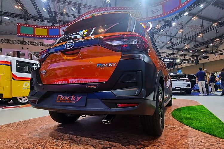 Rocky, Daihatsu, GIIAS 2025, sporty, LSUV, Sporty, Rocky Hybrid, Hanya 10 Unit, Apa Menariknya Daihatsu Rocky Limited Edition?