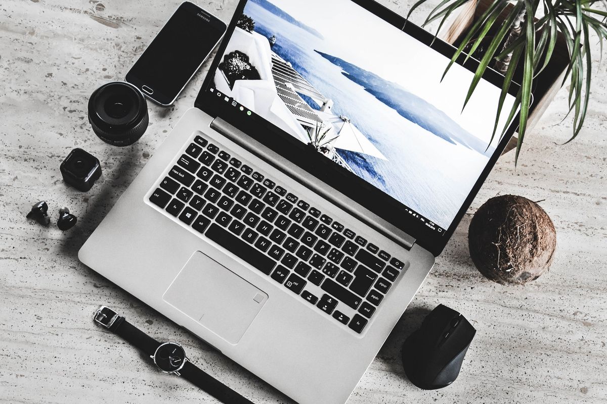 cara melihat password WiFi di laptop, cara melihat kata sandi WiFi di laptop, bagaimana cara melihat kata sandi WiFi di laptop, Cara melihat password WiFi di laptop, Cara melihat kata sandi WiFi di laptop, Windows, windows, cara melihat password wifi di laptop, 4 Cara Melihat Password WiFi di Laptop dan PC untuk Semua Model, Mudah, 1. Cara melihat password WiFi di Windows via menu pengaturan, 2. Cara melihat password WiFi di Windows via Command Prompt, 3. Cara melihat password WiFi di Mac via Keychain Access, 4. Cara melihat password WiFi via halaman pengaturan router