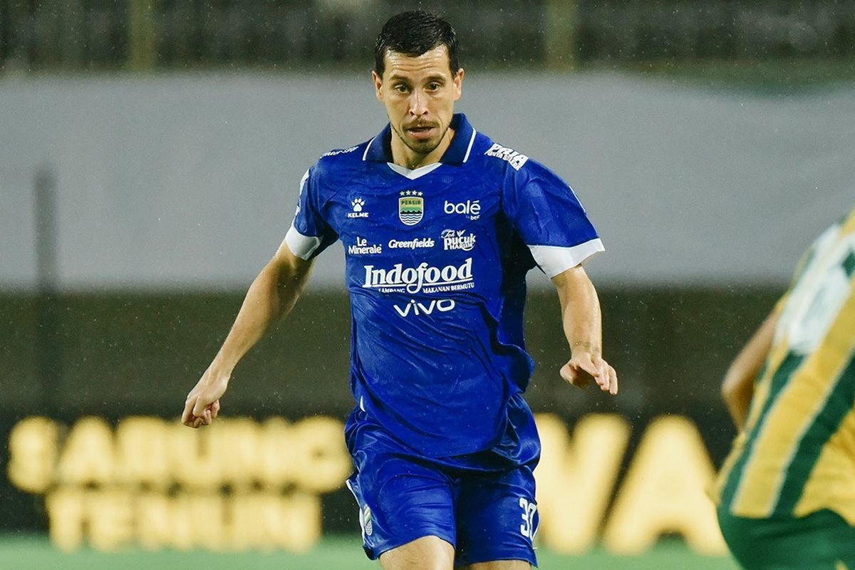 Persib, Timnas Indonesia, Persib Bandung, Marc Klok, Super League 2025-2026, hasil super league 2025-2026, hasil super league, Thom Haye, Bojan Hodak, hasil psbs vs persib, hasil psbs biak vs persib bandung, skor psbs vs persib, Kata Thom Haye Man of the Match Persib Saat Gilas PSBS Biak 3-0