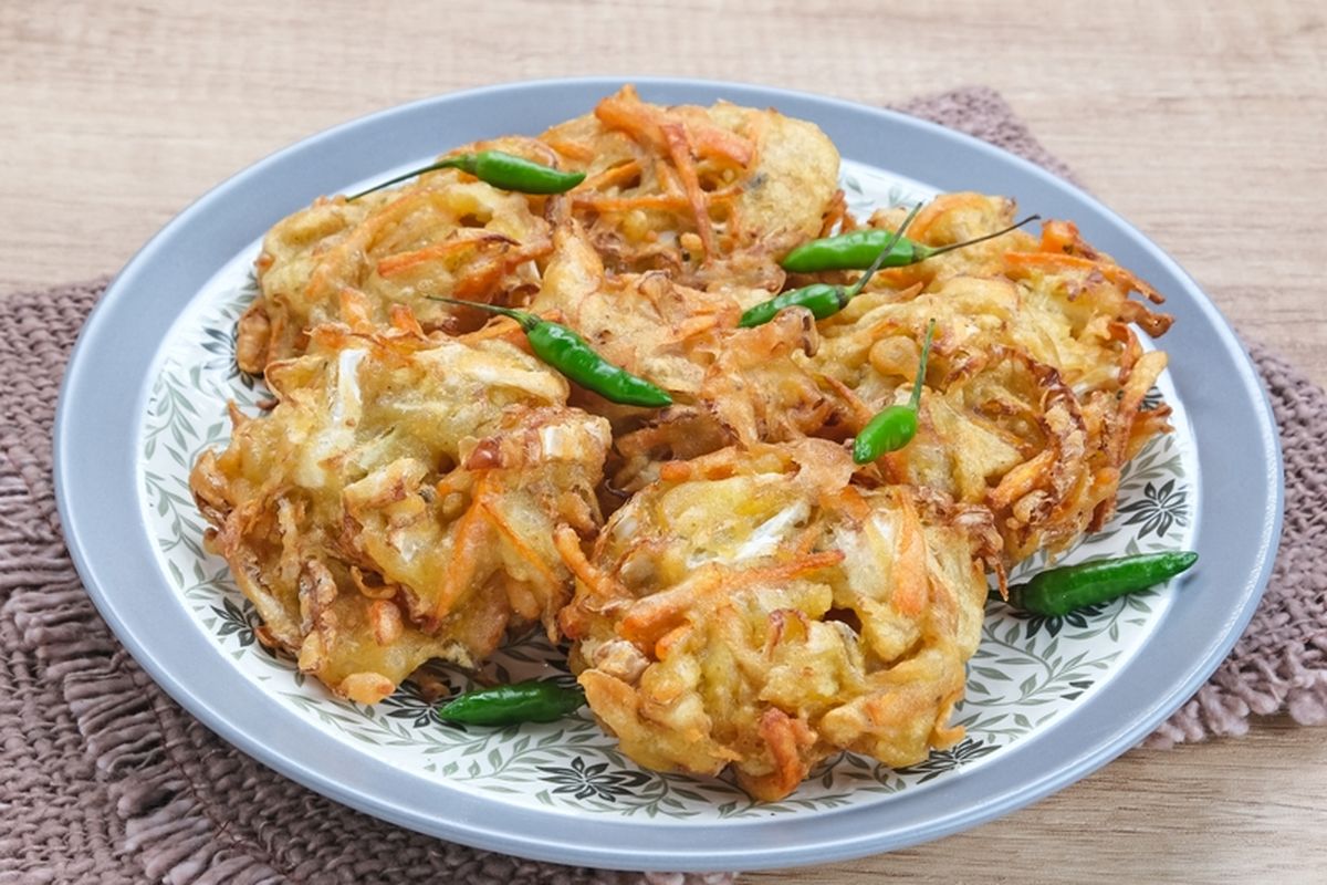 Cara membuat bakwan sayur renyah, cara membuat bakwan sayur renyah, resep bakwan sayur renyah, resep bakwan sayur tanpa baking soda, resep bakwan sayur tanpa baking powder, bakwan sayur gurih tanpa baking powder, bakwan sayur sederhana, Cara Membuat Bakwan Sayur Renyah dan Gurih, Sederhana Tanpa Baking Powder