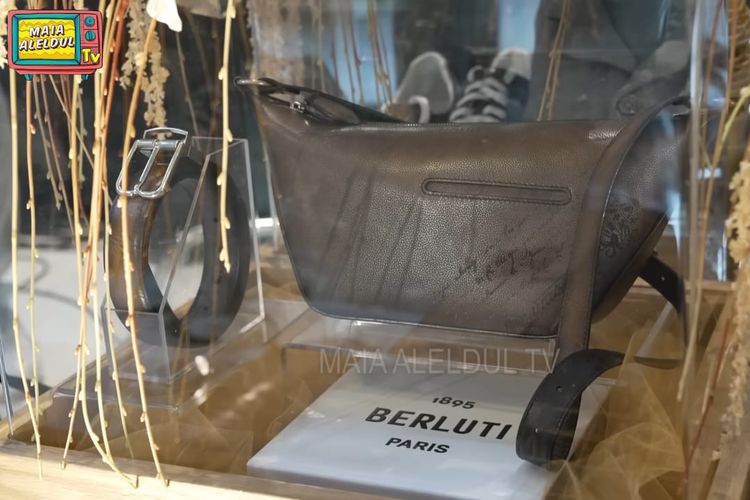 Daftar Seserahan Lamaran El Rumi untuk Syifa Hadju, Ada Rolex Rp 341 Juta, Tas Berluti, Parfum Bond No. 9, Tas Dior, Jam tangan Rolex