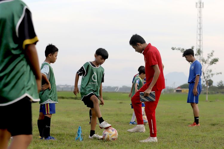 Tulungagung, Evan Dimas, Sofie Imam Faizal, Timnas Indonesia, sepak bola Indonesia, timnas Indonesia, Misi Evan Dimas di Tulungagung Tuai Pujian Asisten Pelatih Timnas Indonesia