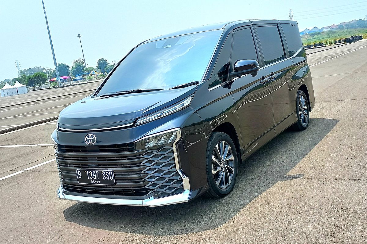 Toyota Astra Motor, toyota voxy, Voxy, toyota voxy harga, Update Harga Toyota Voxy: Baby Alphard dengan Fitur Mewah, Mesin dan Performa,  Eksterior Toyota All New Voxy, Desain dan Dimensi, Fitur Unggulan,  Interior Toyota All New Voxy, Keselamatan Kelas Atas,  Interior Toyota All New Voxy