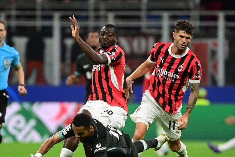 Milan vs Inter, Milan, Massimo Ambrosini, Inter, Liga Italia, AC Milan vs Inter Milan, Ambrosini Sebut Pemain Kejutan yang Akan Tentukan Hasil Milan Vs Inter