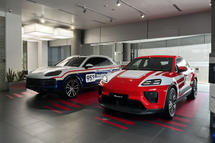 Porsche Exclusive Manufaktur, Porsche Centre Jakarta, kustomisasi mobil, Valencia Maximillian, Layanan Porsche Exclusive Manufaktur Tersedia di indonesia