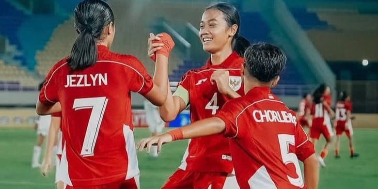Malaysia, Indonesia, Indonesia Vs Malaysia, Timnas putri, Timnas Putri Indonesia, timnas putri u16 indonesia, asean u16 girls championship 2025, Timnas Putri U16, piala aff putri u16, asean u16 girl championship, Hasil Timnas Putri U16 Indonesia Vs Malaysia 3-1, Garuda Pertiwi Muda ke Semifinal, Jalannya Pertandingan, Dua Gol di Babak Pertama, Saling Balas Gol, Susunan Pemain Timnas Putri U16 Indonesia vs Malaysia