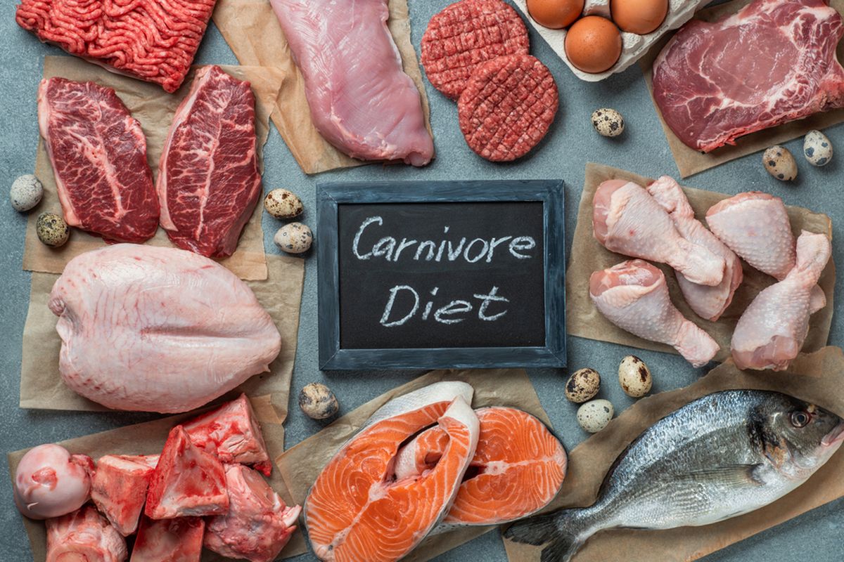 diet, pola makan, diet karnivora, kekurangan nutrisi, Diet Karnivora Picu Kolesterol Jahat dan Kekurangan Serat, Waspadai Risikonya, Penelitian masih sangat terbatas, Manfaat yang dirasakan sebagian orang, Kekurangan nutrisi yang perlu diwaspadai, Kolesterol jahat cenderung meningkat, Belum ada data jangka panjang, Apa artinya?