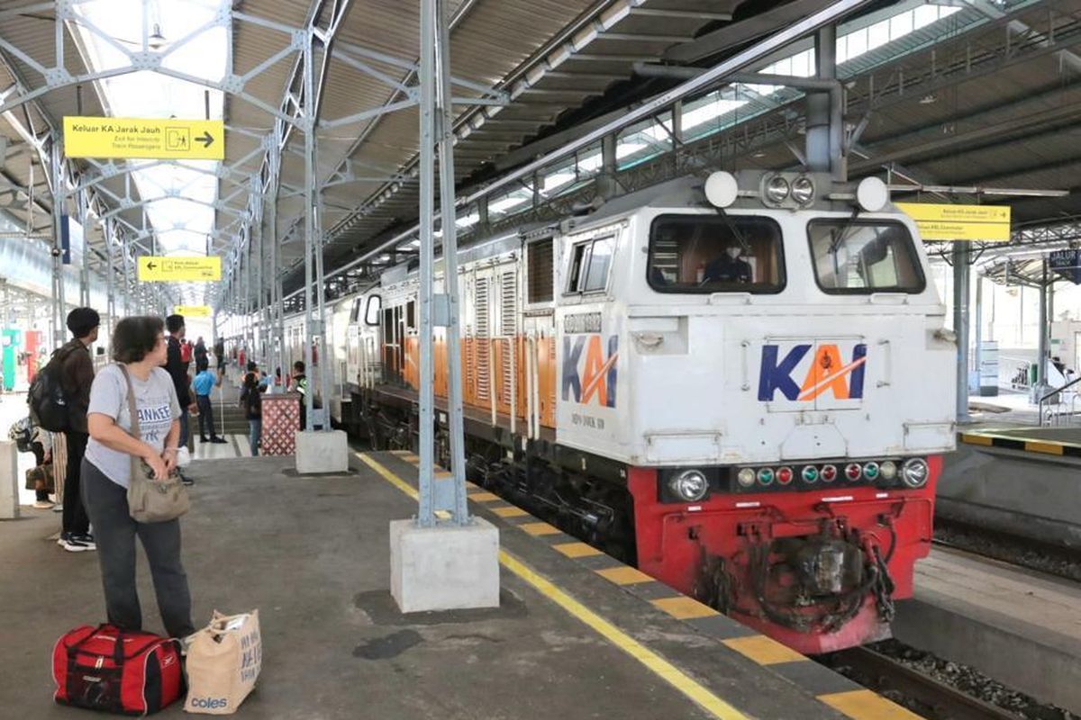 Joglosemarkerto, KA Joglosemarkerto, HUT ke-80 RI, 10 Kereta Api Terlaris di Long Weekend 17 Agustus 2025, Tiket Joglosemarkerto Paling Diburu