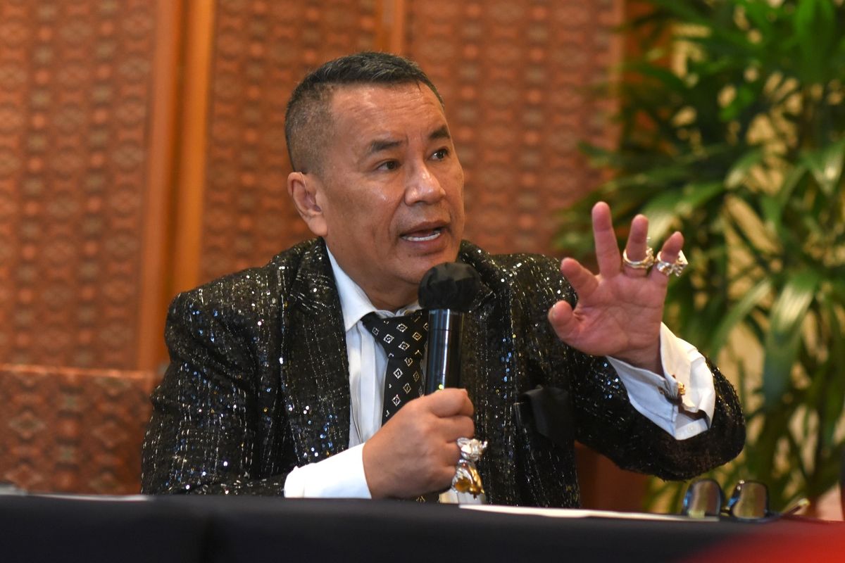 Hotman Paris, impor gula, Tom Lembong, Jakarta, Kejagung, Kuasa Hukum Tom Lembong, pengacara Tom Lembong, kuasa hukum tom lembong, pengacara tom lembong, Kejagung dan Pengacara Tom Lembong Sentil Hotman Paris Soal Impor Gula