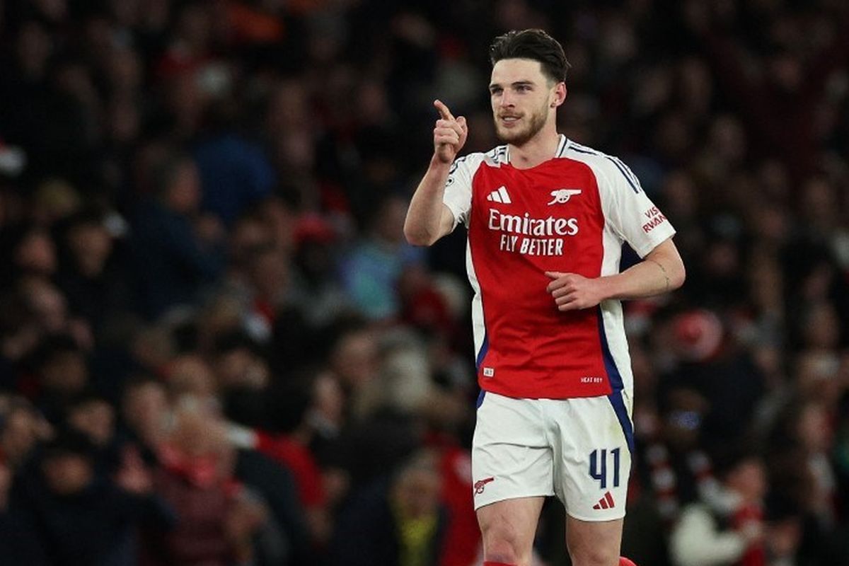 Declan Rice, mikel arteta, martin odegaard, arsenal, Liga Inggris, Alasan Tony Adams Nilai Declan Rice Layak Jadi Kapten Arsenal