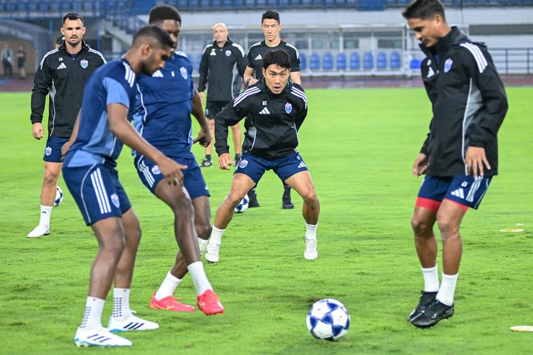 Persib Bandung, AFC Champions League Two, Lion City Sailors FC, Persib Bandung vs Lion City Sailors, ACL 2, Bojan Hodak, aleksandar rankovic, Persib Bandung Vs Lion City Sailors, Pujian Hodak Bikin Rankovic dalam Tekanan