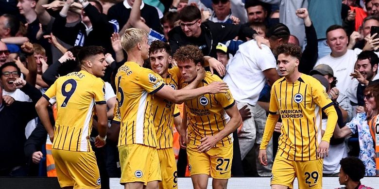 Liga Inggris, Liverpool, Brighton, Liverpool vs Brighton, Liga Inggris 2025-2026, Fabian Hurzeler, Prediksi Skor Liverpool Vs Brighton di Liga Inggris 2025-2026, Optimisme dari Kubu Brighton, Evaluasi Arne Slot, Status Mohamed Salah, Prediksi Susunan Pemain, Prediksi Skor Liverpool Vs Brighton