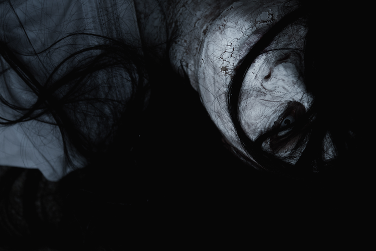 hantu, Kuyang, urban legend, urban legend indonesia, Nenek Gayung, cerita horor Indonesia, misteri jalanan kota, suanggi, suanggi artinya, urban legend Papua, legenda mistis Indonesia, legenda mistis di indonesia, cerita horor Nusantara, palasik, palasik adalah, urban legend Minangkabau, siluman kepala terbang, cerita mistis Sumatera Barat, Urban Legend Indonesia: Asal Usul dan Misteri Nenek Gayung, Suanggi, dan Palasik