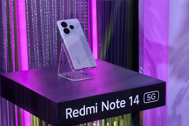 Samsung, Oppo, infinix, Redmi, Poco, HP baru, Lebaran 2025, HP untuk Lebaran, HP harga Rp 3 juta - Rp 5 juta, 8 HP Baru Harga Rp 3 Juta - Rp 5 Jutaan untuk Lebaran 2025, 1. Infinix Note 50 Pro, 2. Xiaomi Redmi Note 14 5G, 3. Oppo A5 Pro, 4. Poco X7 5G, 5. Poco X7 Pro 5G, 6. Oppo Reno 13F 4G, 7. Oppo Reno 13F 5G, 8. Samsung Galaxy A36